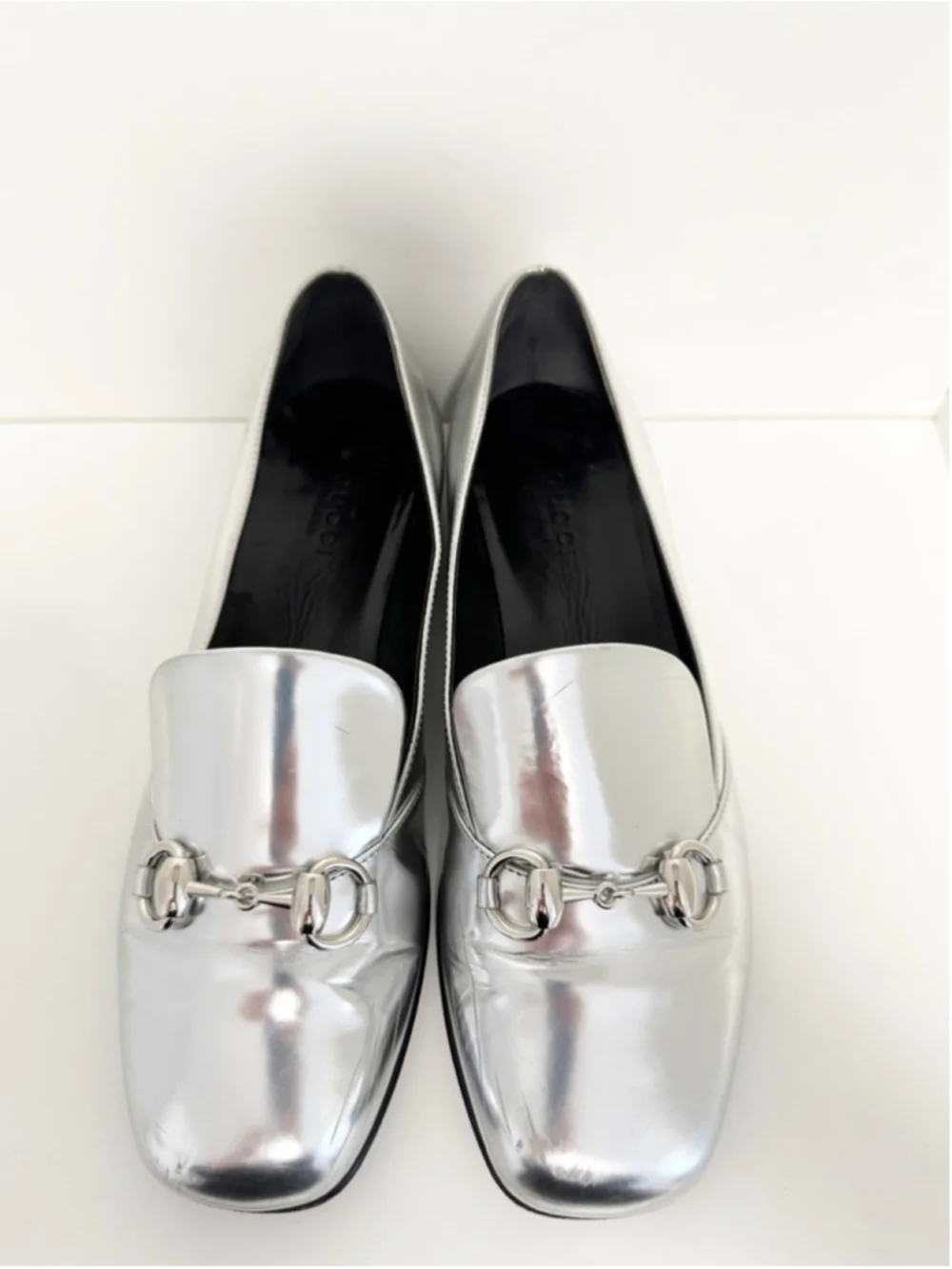 Gucci Silver Mirror Foil Leather Kira Horsebit Loafers Size 36